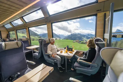 Glacier- en Bernina Express in Zwitserse treinen — foto 15