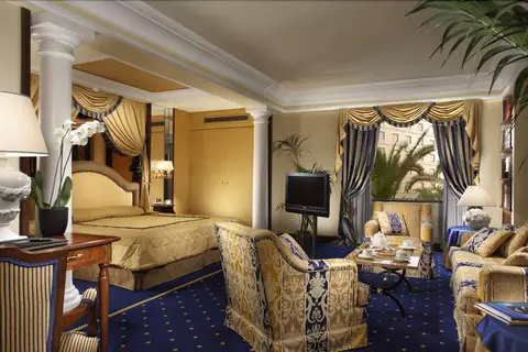 Hotel Royal Olympic in Athene — foto 17
