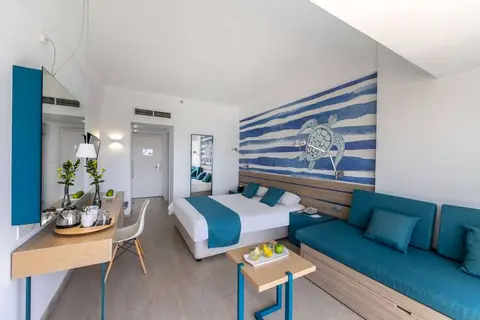 Crystal Springs Beach Hotel in Paralimni, foto 25