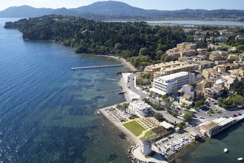 Mon Repos Palace in Corfu — foto 5