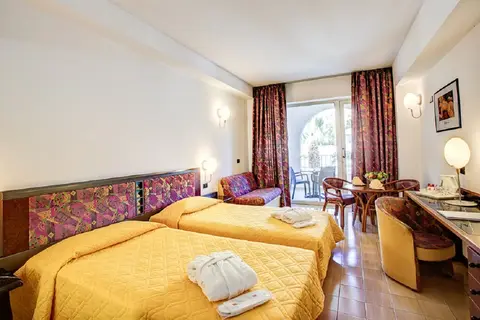 Hotel Olimpo-Le Terrazze in Letojanni — foto 11