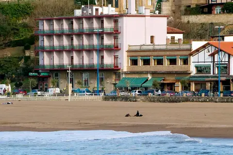 Petit Palace Tamarises in Getxo — foto 29