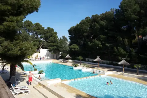 Camping Le Mas in Martigues