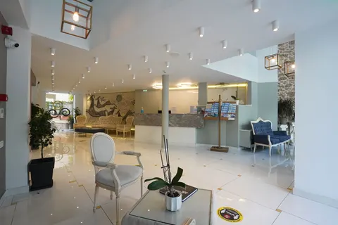 Acropolian Spirit Boutique foto 20