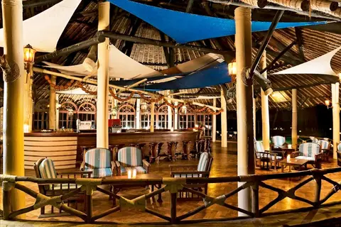 Neptune Paradise Beach Resort & Spa in Kasemeni ward — foto 4