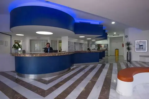 Hovima Atlantis in Adeje — foto 8
