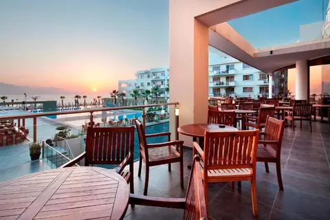 Blue Lagoon Kosher Hotel in Paphos — foto 3