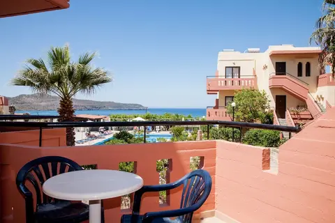 Ekavi Apartments in Agia Marina — foto 15