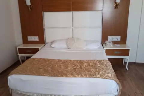 City Royal Hotel and Casino in Kuzey Lefkoşa — foto 6