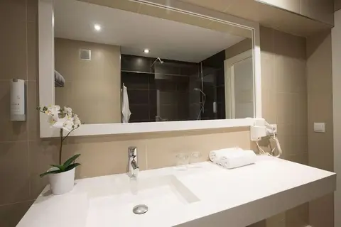 Las Gaviotas Suites Hotel in Muro, foto 21