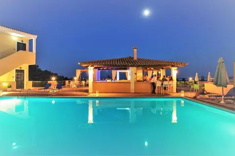 Corfu Aquamarine Hotel in Μπαρμπάτι — foto 24