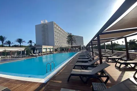 Alua Illa De Menorca in Sant Lluís — foto 2