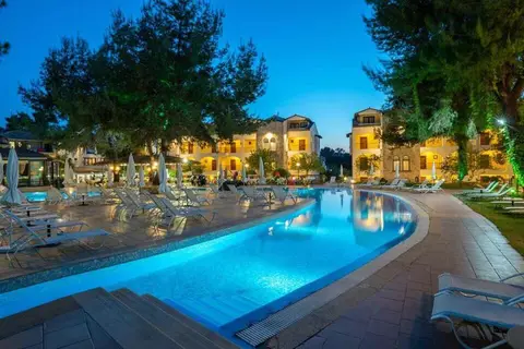 Hotel Lesse in Pallini Municipal Unit, foto 14
