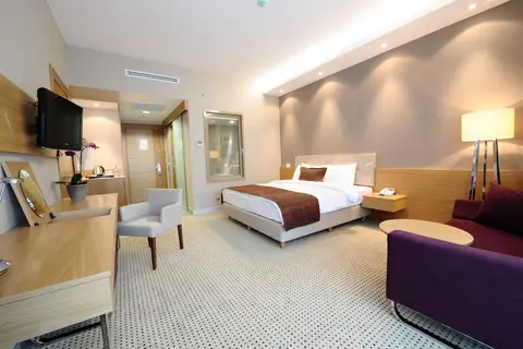 Ramada by Wyndham Podgorica in Podgorica — foto 18