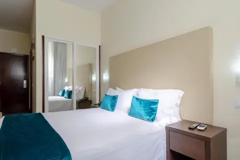 LX Rossio Hotel in Almada — foto 21