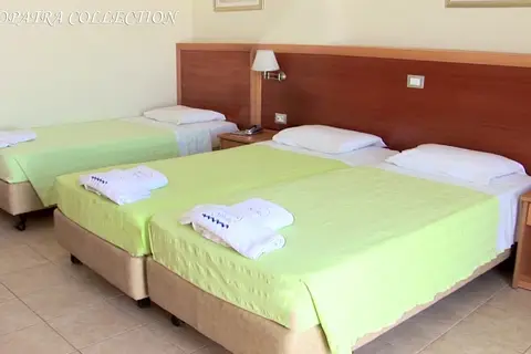 Cleopatra Classic Hotel in Καρδάμαινα — foto 29