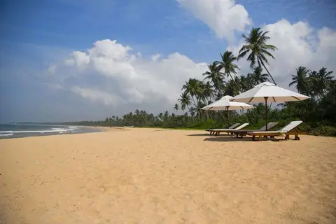 Shinagawa Beach in Balapitiya — foto 28
