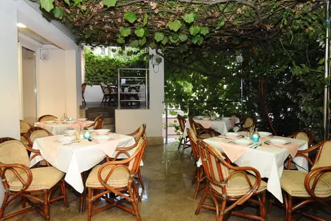 Hotel Anita in Budva — foto 23