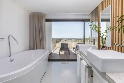 Algarve Race Resort Hotel in Mexilhoeira Grande — foto 11