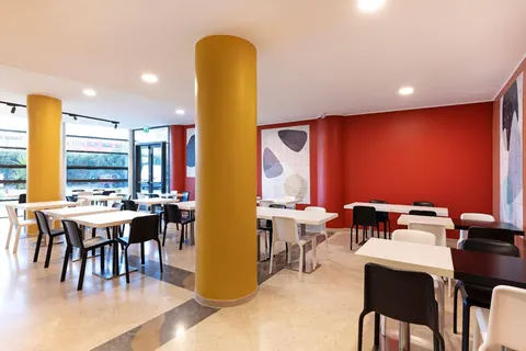 B&B HOTEL Pisa Airport in Pisa — foto 16