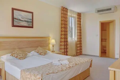 DIT Majestic Beach Resort in Несебър — foto 13