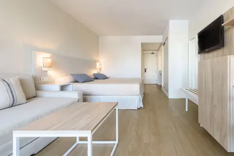 Fergus Club Palmanova Park in Palmanova — foto 3