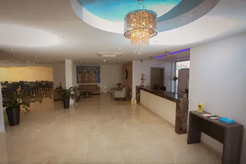 Bellini Hotel in Ayia Napa — foto 12