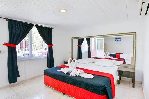 Altinkum Bungalow Hotel in Manavgat — foto 30