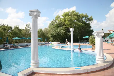 Duni Royal Resort - Holiday Village in Свети Влас — foto 21
