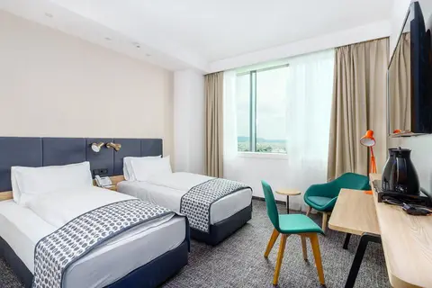 Clarion Hotel Vienna South in Wenen — foto 2