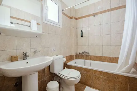 Aparthotel Robolla Beach in Ρόδα — foto 21