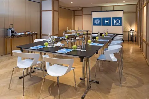 Hotel H10 Tribeca in Madrid — foto 23