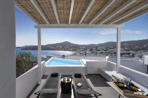 Deliades Hotel in Ορνός — foto 16