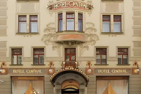 KK Central in Praag — foto 11