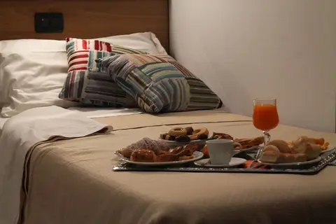 Hotel Lux in Alessandria — foto 21