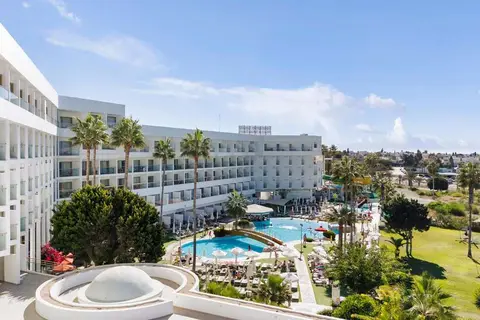 Leonardo Laura Beach & Splash Resort in Paphos, foto 10