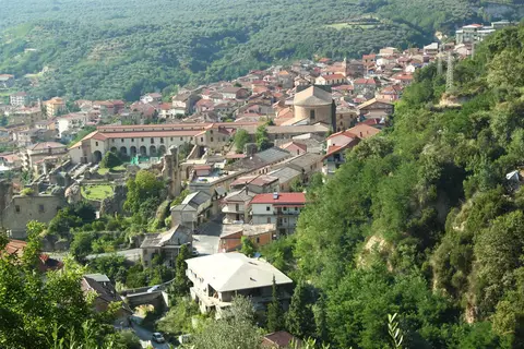Het authentieke zuiden van Italië in Santu 'Èngiu/San Gavino Monreale — foto 10