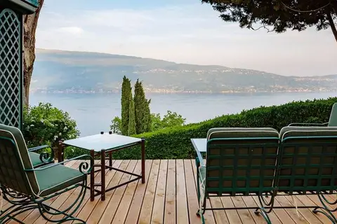 Villa Sostaga Boutique Hotel in Gargnano — foto 17