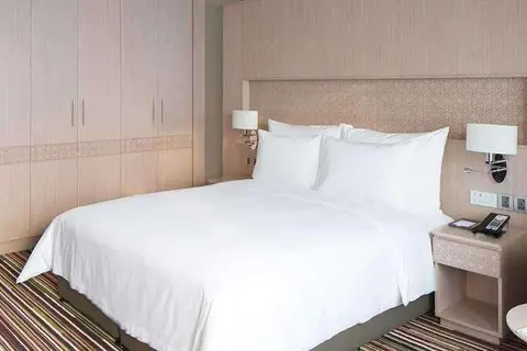 Naumi Hotel Dubai in Dubai — foto 11