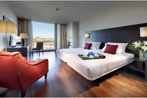 Hotel Eurostars Zaragoza in Zaragoza — foto 10