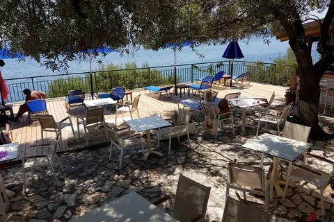 Hotel Nautilus Barbati in Μπαρμπάτι — foto 7