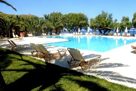Aphrodite Hotel in Μόλυβος — foto 13