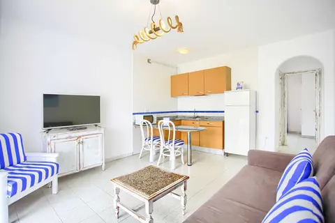 Neptuno Bungalows in La Oliva — foto 9