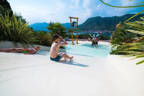Weekend Glamping Resort in San Felice