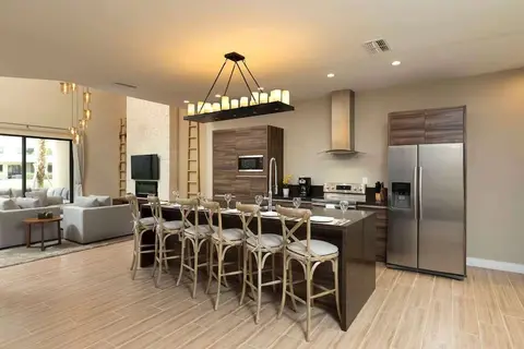 Magic Village Views Trademark Collection by W in Rockefeller Way — foto 11