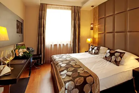 Continental Hotel Budapest in Boedapest — foto 23