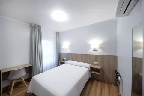 Hotel Pantón in Vigo — foto 2