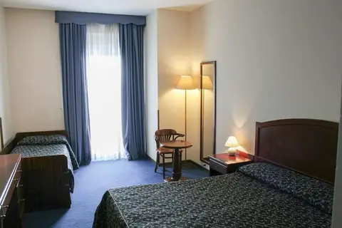 Hotel Mediterraneo in Civitavecchia — foto 13