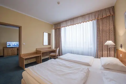 Hotel Mama Shelter Prag in Praag — foto 13