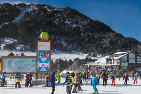 Hotel Del Cubil in Encamp — foto 18